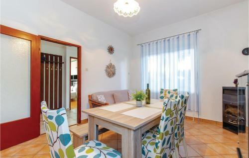 Two-bedroom Apartment In Novi Vinodolski