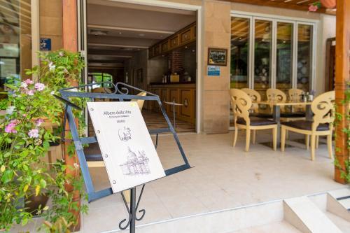 Hotel Garden Of Eden Complex