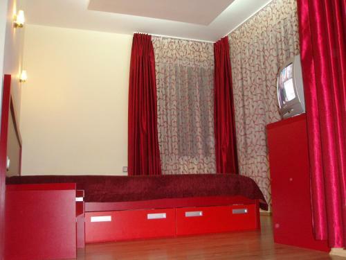 Hostal Mania Guest House