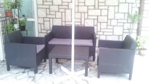 Hostal Mania Guest House