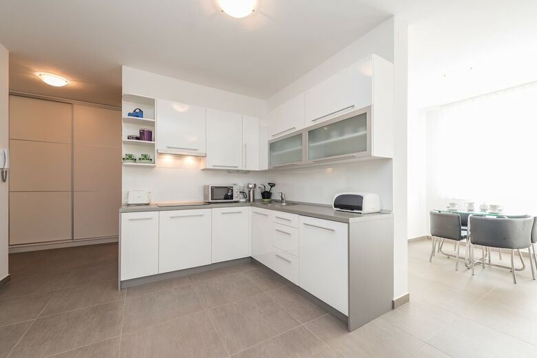 Apartments Kljajic