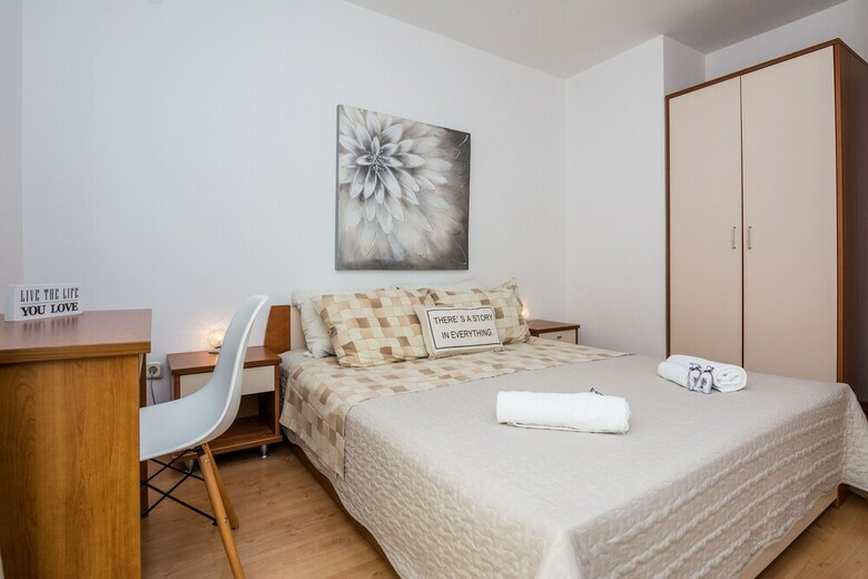 Apartments Vucetic