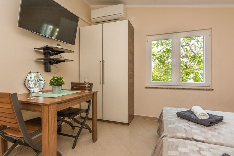 Apartments Bobeta