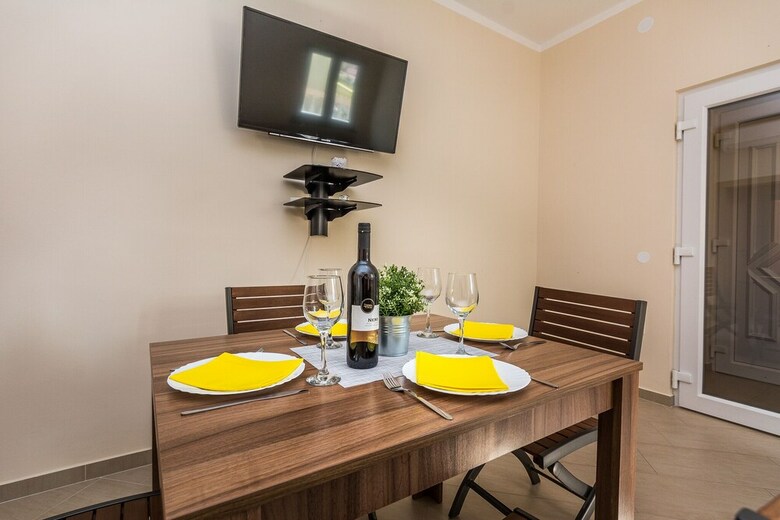 Apartments Bobeta