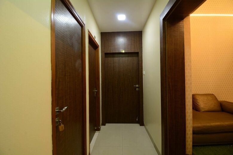 Capital O 61317 Hotel Gandharva Residency