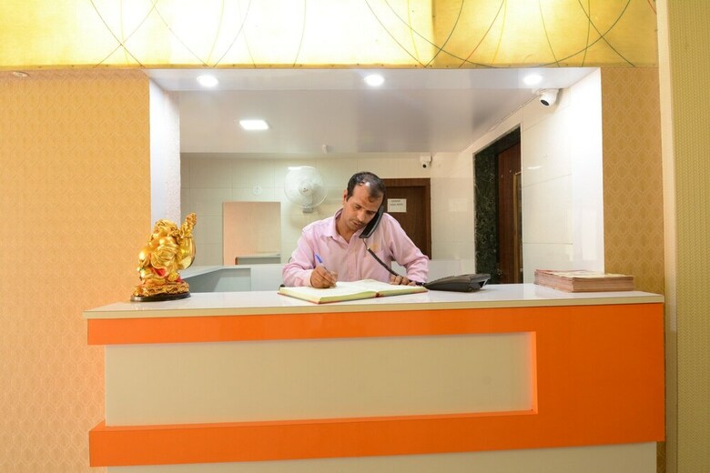 Capital O 61317 Hotel Gandharva Residency