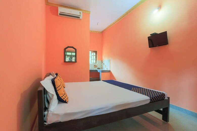 Hotel Spot On 64796 Vailankanni Guest House