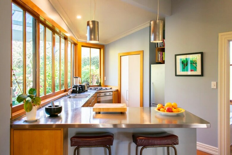 Characterful 2 Bedroom Ponsonby Villa With Private Garden