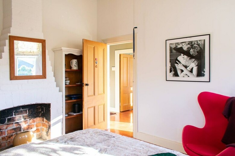 Characterful 2 Bedroom Ponsonby Villa With Private Garden