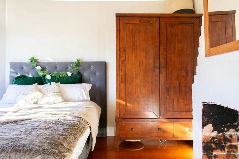 Characterful 2 Bedroom Ponsonby Villa With Private Garden
