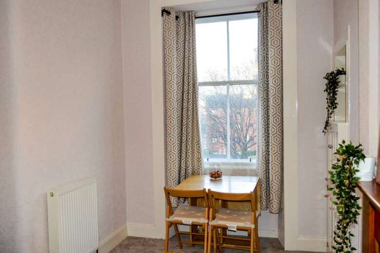 Apartamentos Cosy One Bed West End Flat Ideal For Tourists