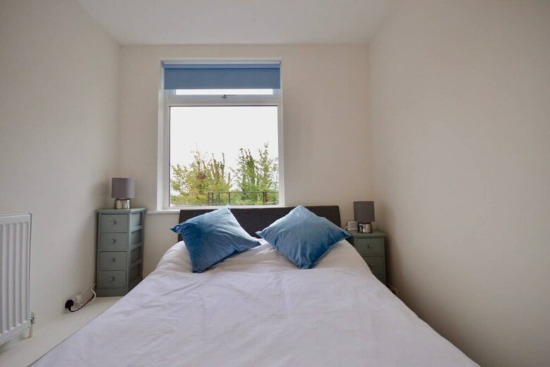 Apartamentos Modern Flat With Parking