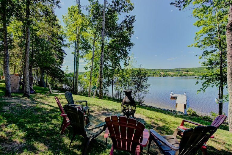 Chalet La Nouvelle-angleterre Sur Le Lac, Quai
