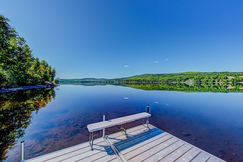Chalet La Nouvelle-angleterre Sur Le Lac, Quai