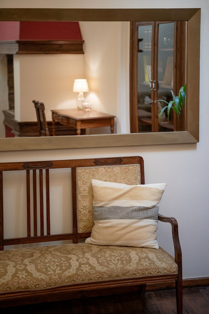 Hotel Old Town Suites