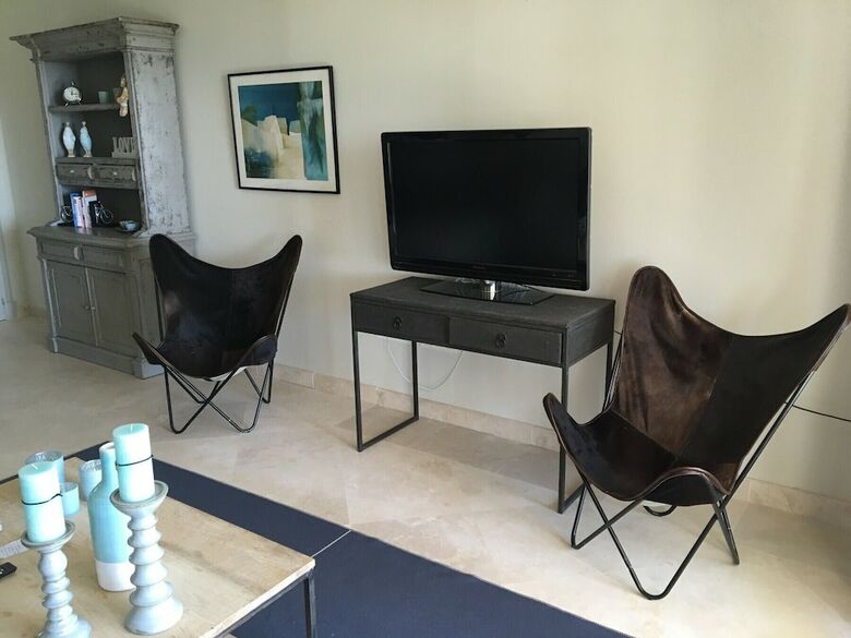 Apartamentos Altos de Cortesin 2156