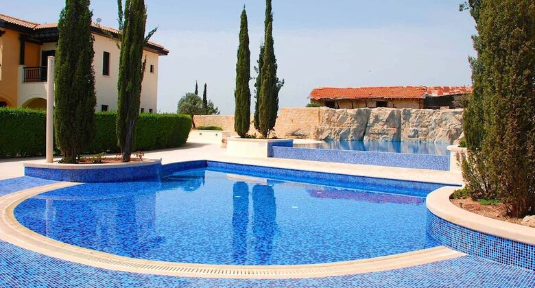 Apartment B11 - Hera