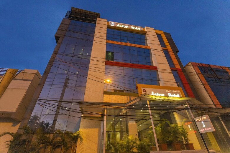 Hotel Mint Astor