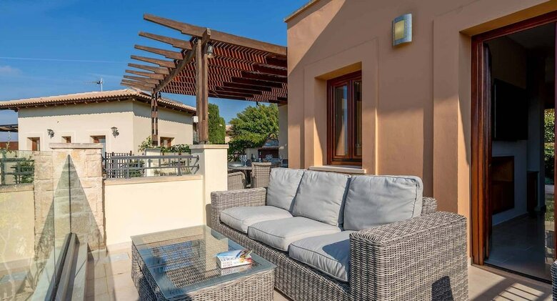 Junior Villa Az02 - Lania