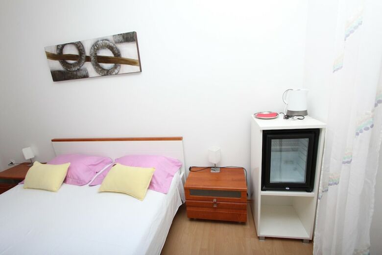 Hotel Rooms Luana