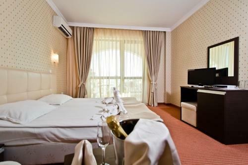 Saint George Palace Hotel