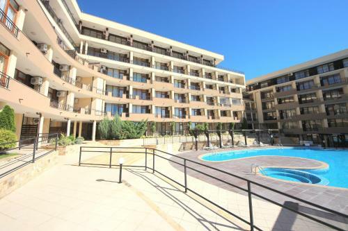 Menada Luxor Apartments