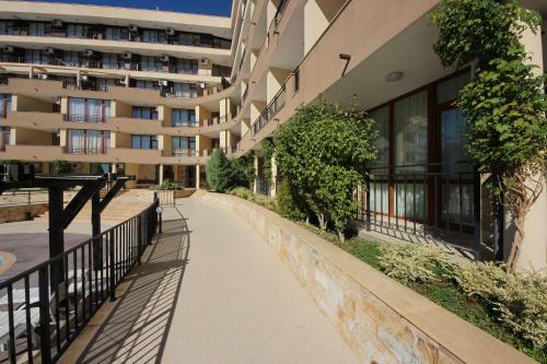 Menada Luxor Apartments