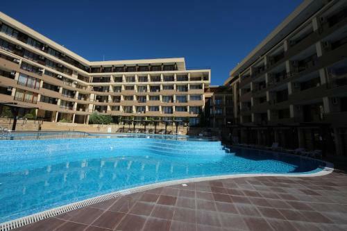 Menada Luxor Apartments