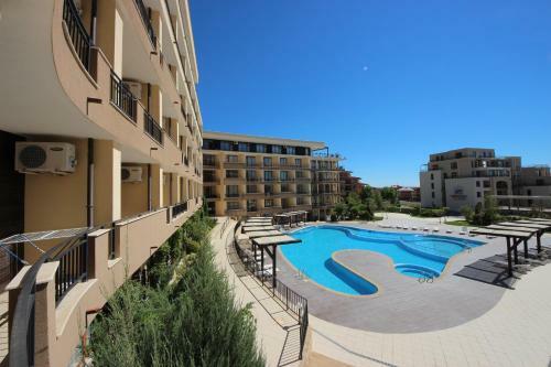 Menada Luxor Apartments