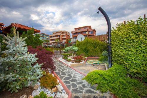 Jbh Hotel