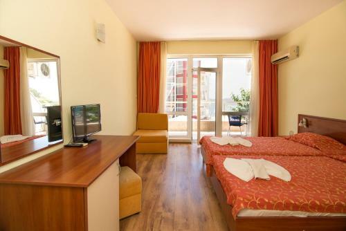 Iris Hotel All Inclusive