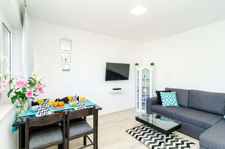 Rea Apartment
