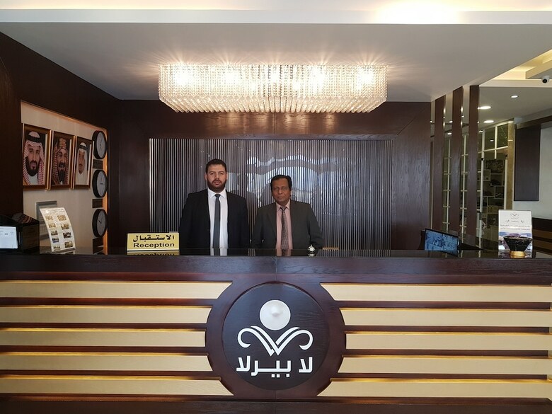 Laperla Hotel