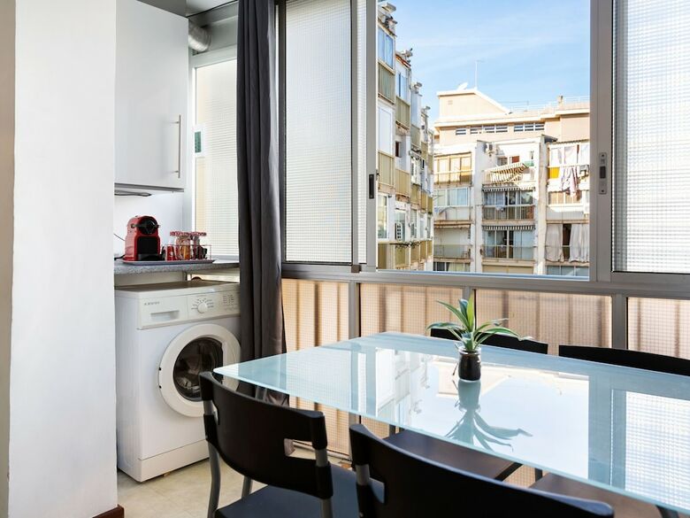 Quaint Apartment In Salou For 4 People