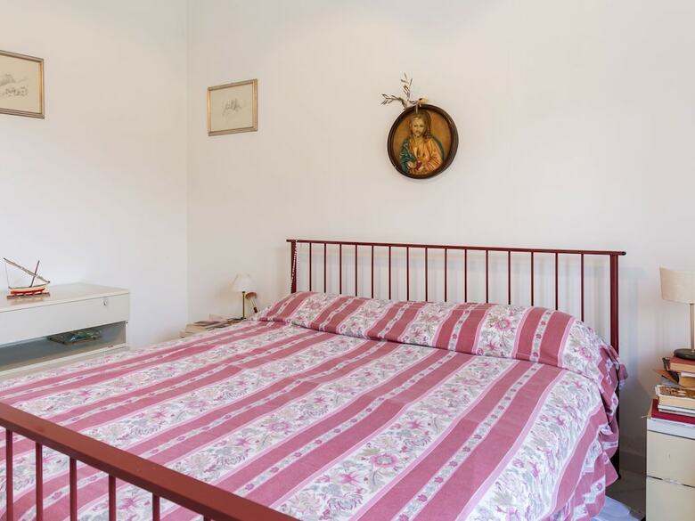Simple Apartment In Massa Lubrense With Terrace