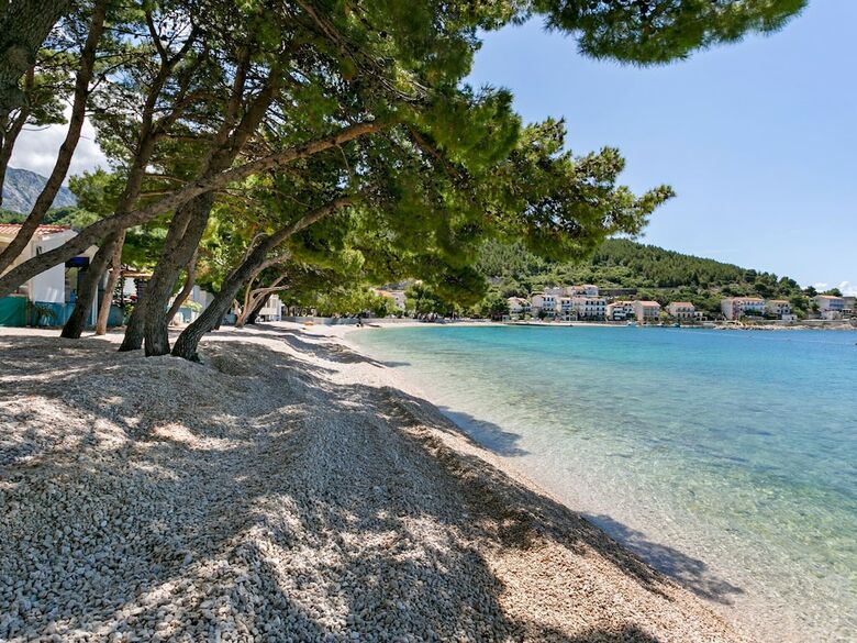 Simplistic Apartment In Drvenik Near Beach Lu?ica
