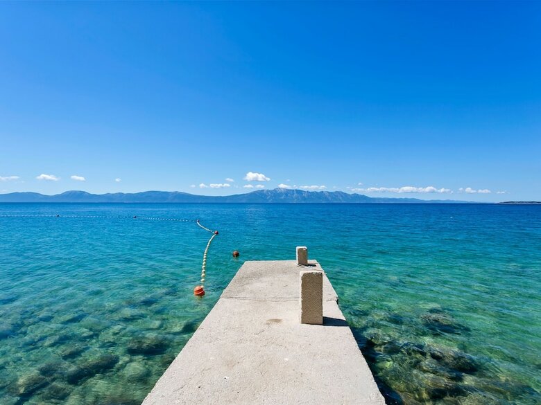 Simplistic Apartment In Drvenik Near Beach Lu?ica