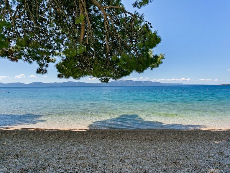 Simplistic Apartment In Drvenik Near Beach Lu?ica