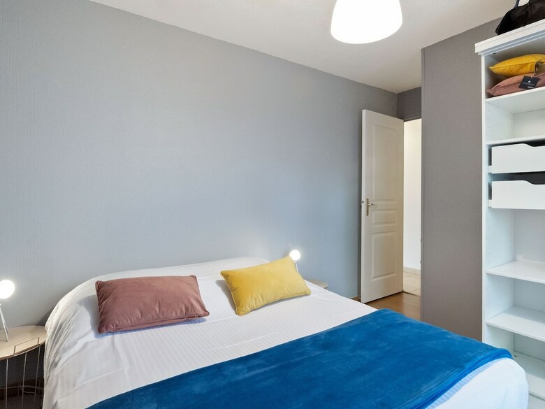 Modern Apartment In Bayeux Near Town Centre