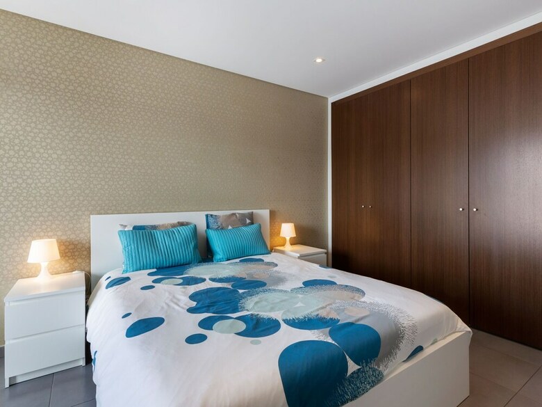 Villa Modern Holiday Home In Foz de Arelho With Private Pool