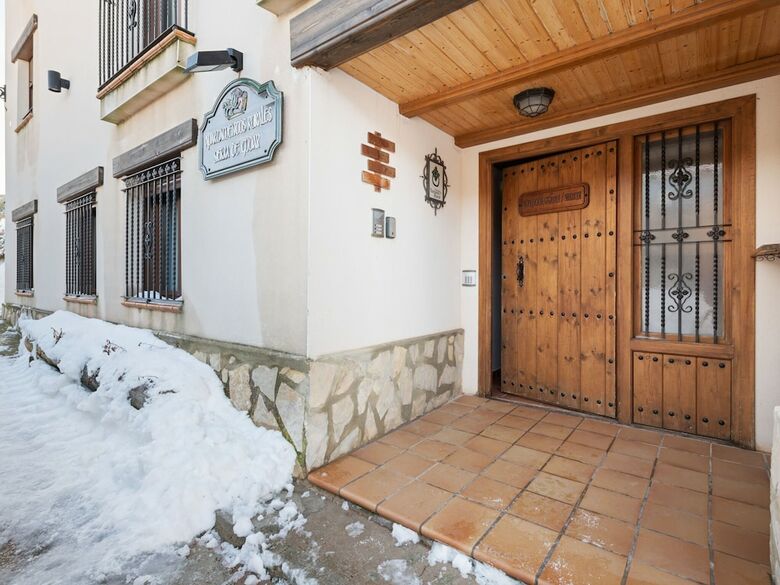 Elegant Apartment In Sierra de G�dar With Fireplace