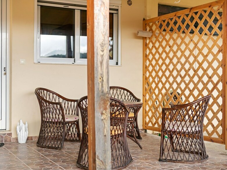 Welcoming Apartment In Venerato With Garden