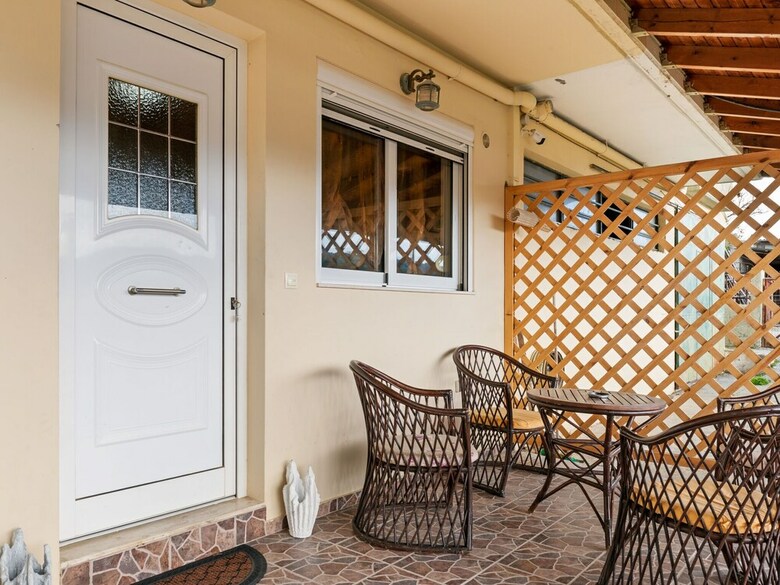 Welcoming Apartment In Venerato With Garden