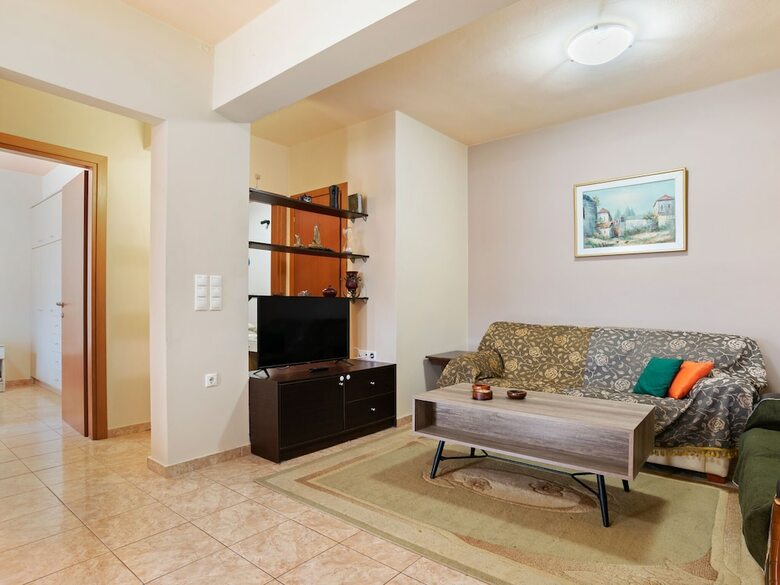 Welcoming Apartment In Venerato With Garden