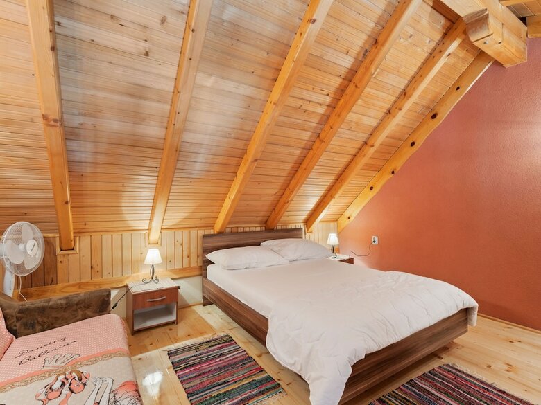 Cabana Lavish Apartment In Polaca With Swimming Pool