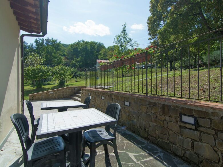 Tranquil Holiday Home In Vicchio With Swimming Pool