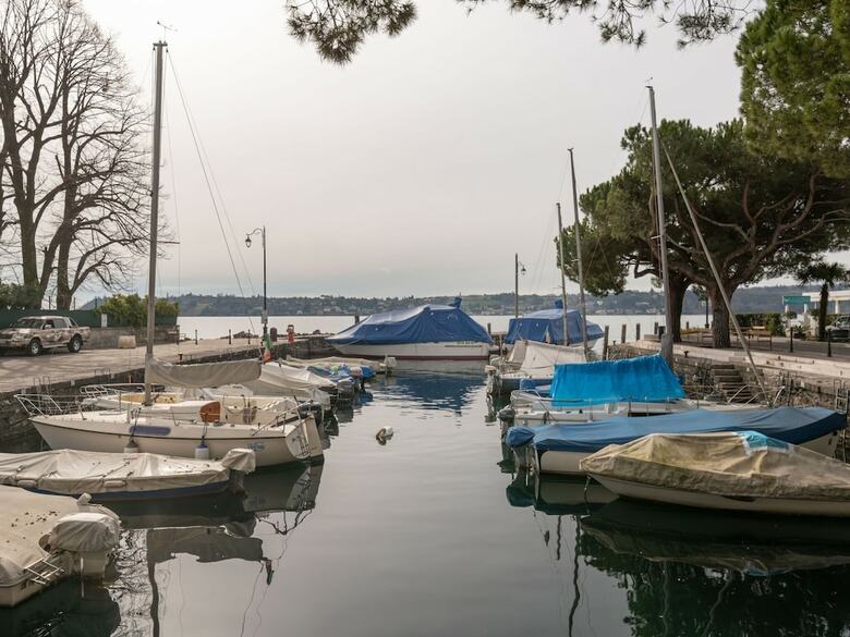 Snug Holiday Home In Sal� With Balcony