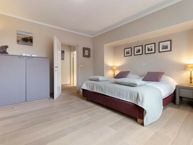 Elegant Holiday Home In de Panne With Sauna