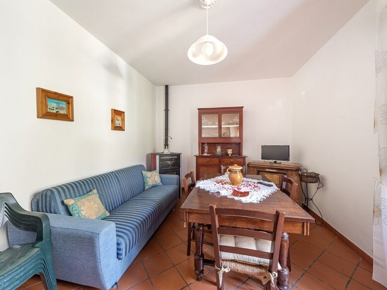 Attractive Holiday Home In Bosco With Garden