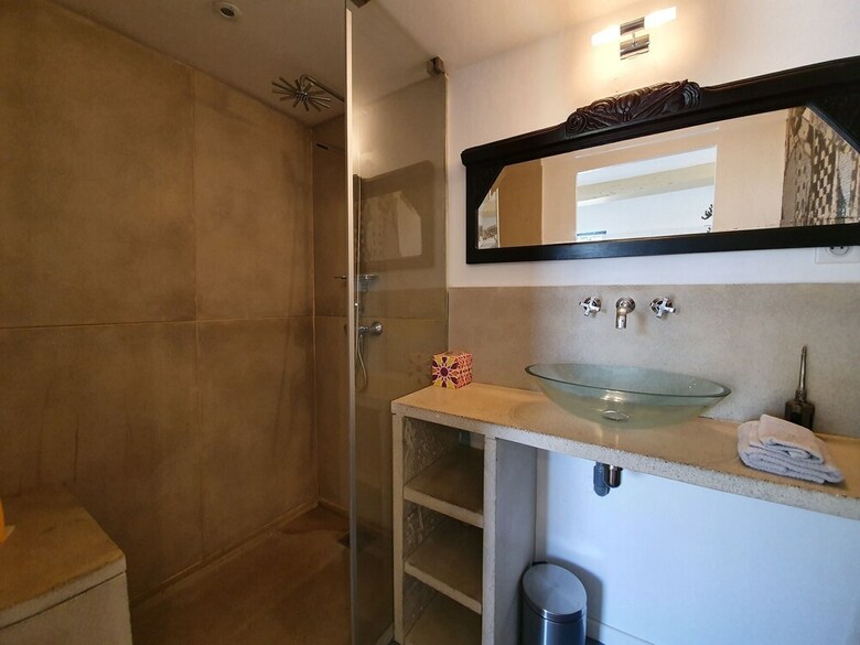 Modern Holiday Home In Olonzac With Private Swimming Pool